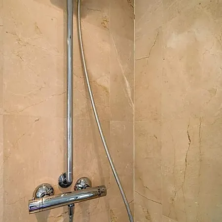 Charming - 1br- Hotel